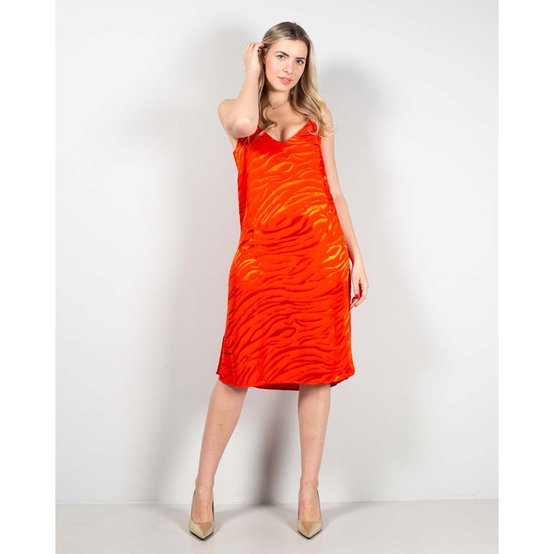 24POS47556-ROCHIE---DAMA