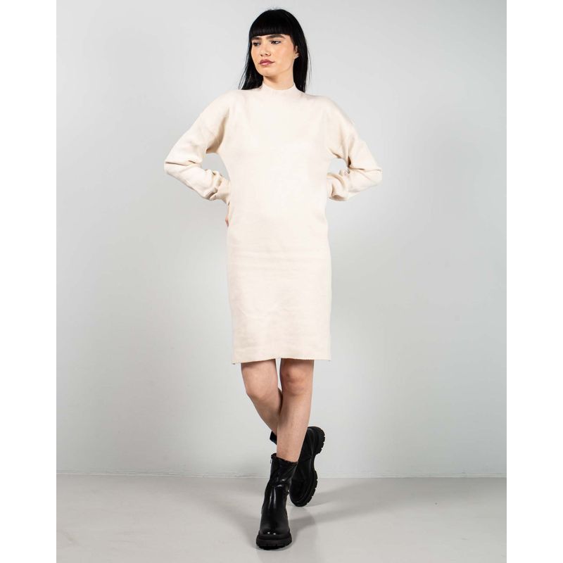 25MKF02200-ROCHIE---DAMA