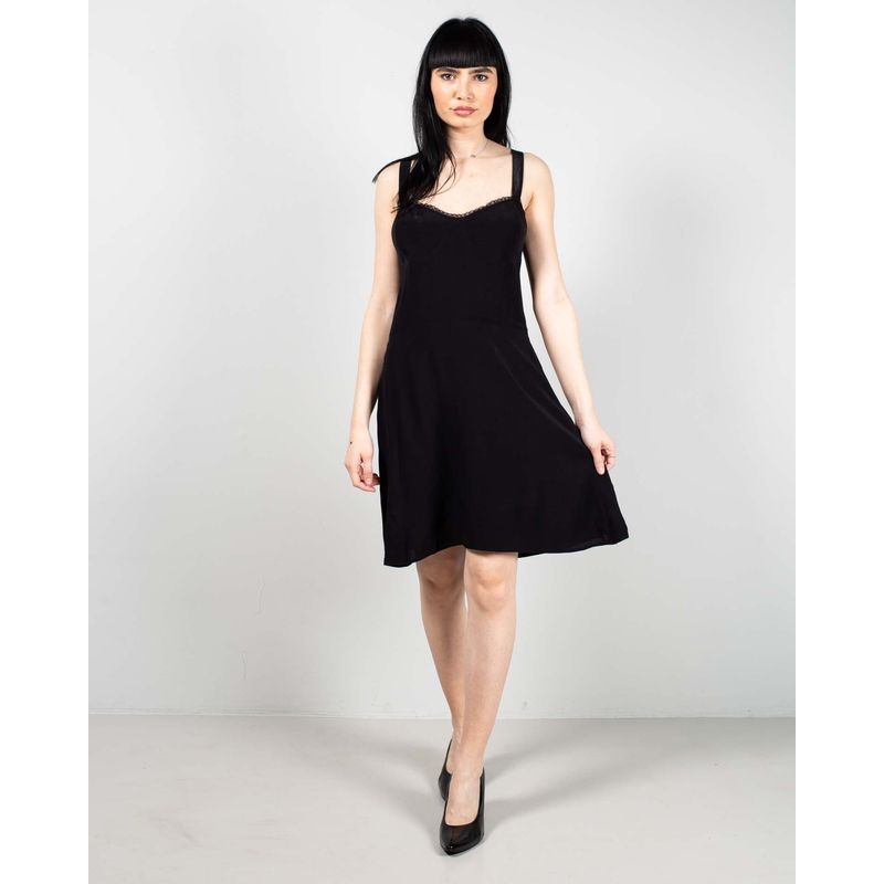 25YEL34029-ROCHIE---DAMA