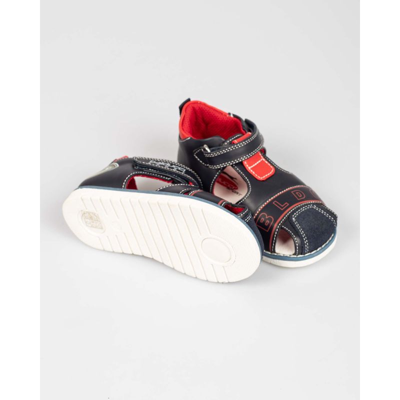 Sandale-cu-calcaiul-acoperit-pentru-baieti-25HAT03015