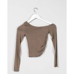 Bluza-subtire-cu-un-umar-gol-25TEK01027