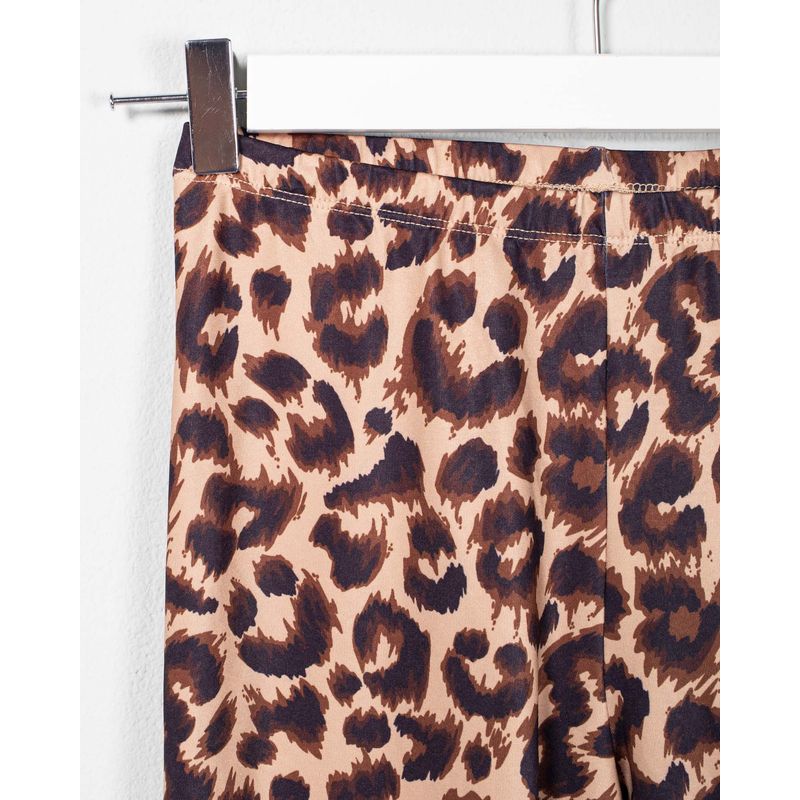 PANTALONI-SCURTI-PENTRU-FEMEI-24SDP01044