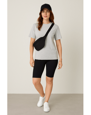 PANTALONI SCURTI PENTRU FEMEI 24SDP01037