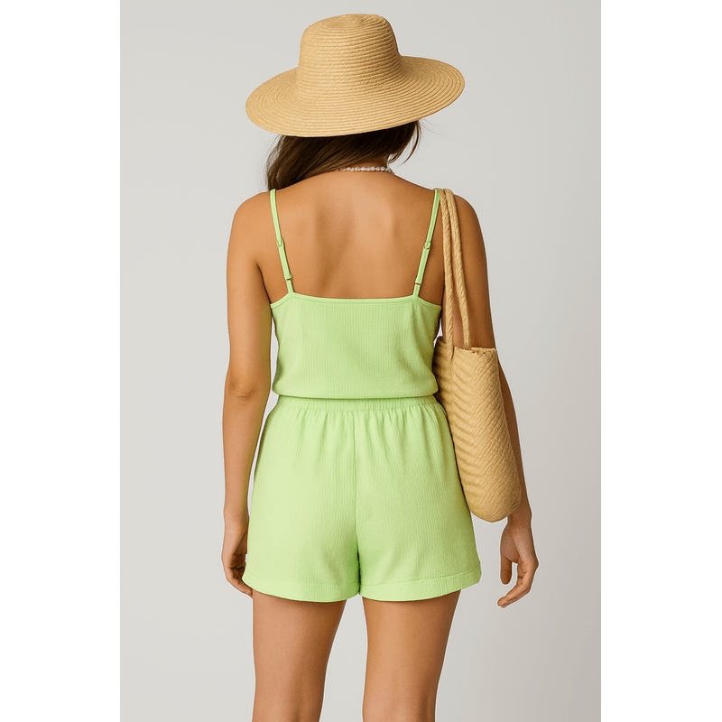 PANTALONI-SCURTI-PENTRU-FEMEI-24SDP01106