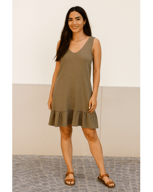 Rochie scurtă kaki cu volan la bază – material ușor și elastic 24SDP01146