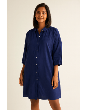 Cămașă-rochie vaporoasă din vâscoză – croi lejer, stil versatil N2501F9013