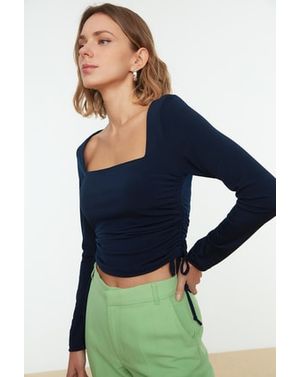 Bluza cropped cu snur in laterale 25KKW01V66