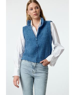 Vesta  Dama T 25KKW03170