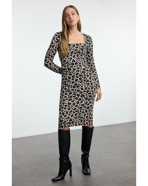 Costum Dama T 25KKW01L25