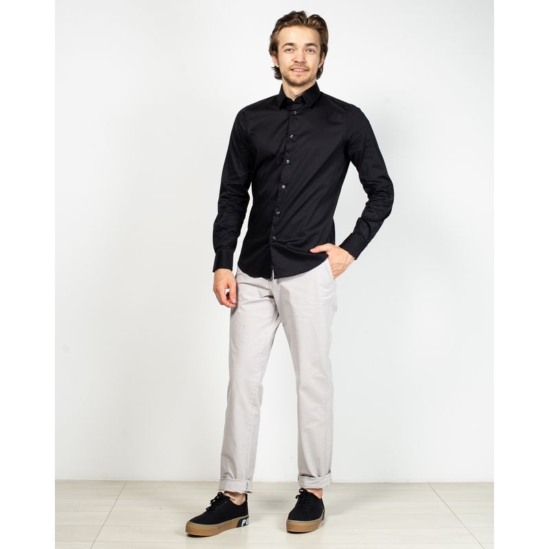Camasa-slim-fit-cu-maneca-lunga-si-nasturi