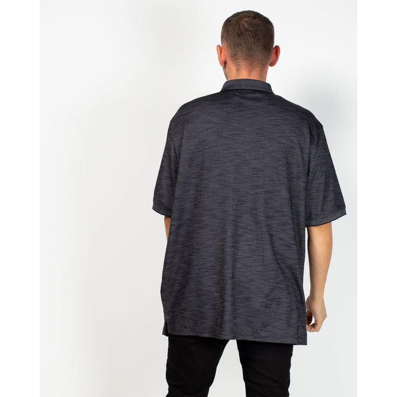Tricou-barbati-cu-guler-prevazut-cu-fermoar-si-buzunar-aplicat