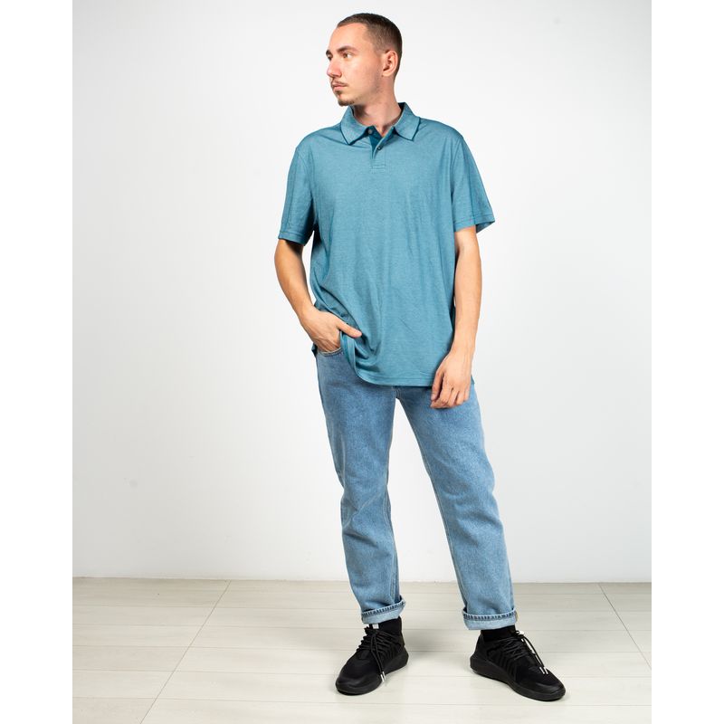 Tricou-simplu-cu-guler