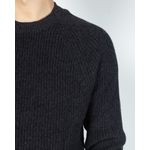 Pulover-simplu-pentru-barbati-cu-maneca-lunga