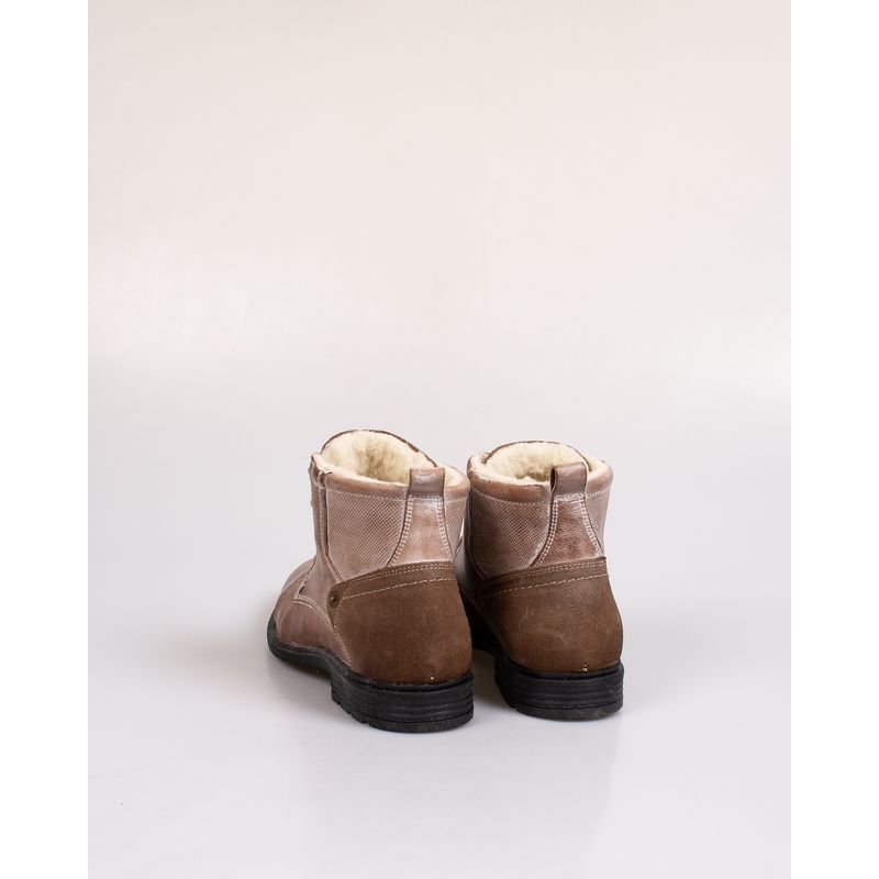 Ghete-din-piele-naturala-imblanite