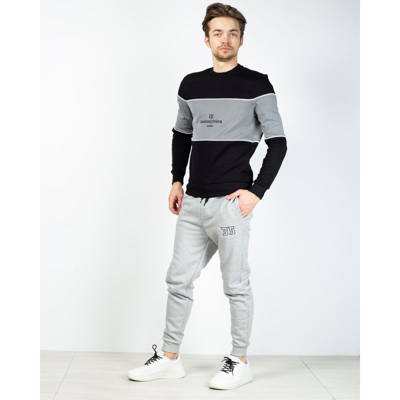 Bluza-barbati-cu-maneca-lunga-si-guler-rotund-20287C2001