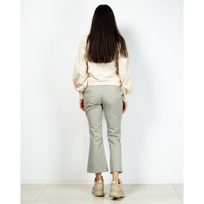 Pantaloni-evazati-cu-buzunare-2030901031